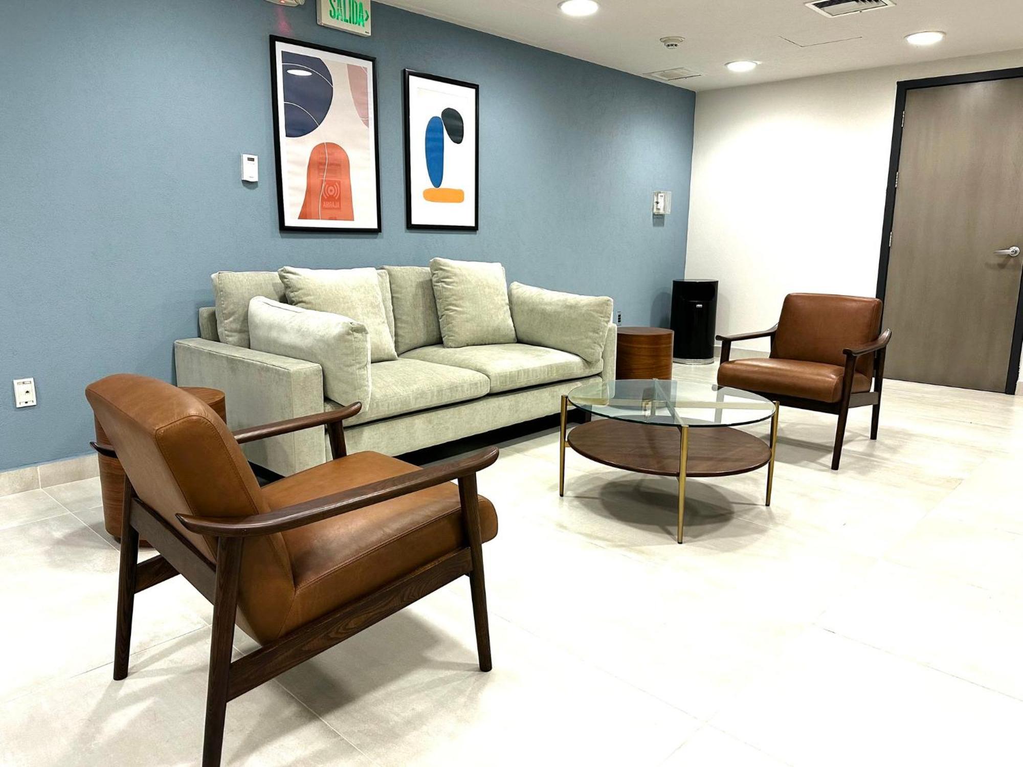 Holiday Inn Express Guadalajara Expo By Ihg Zapopan Dış mekan fotoğraf