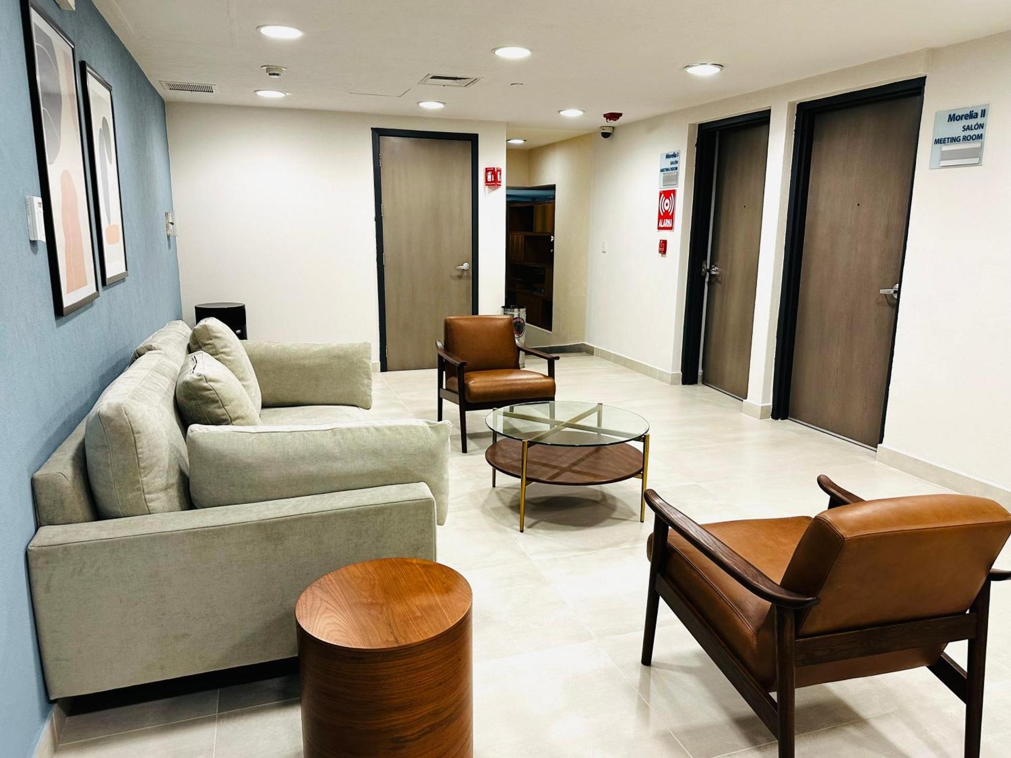 Holiday Inn Express Guadalajara Expo By Ihg Zapopan Dış mekan fotoğraf