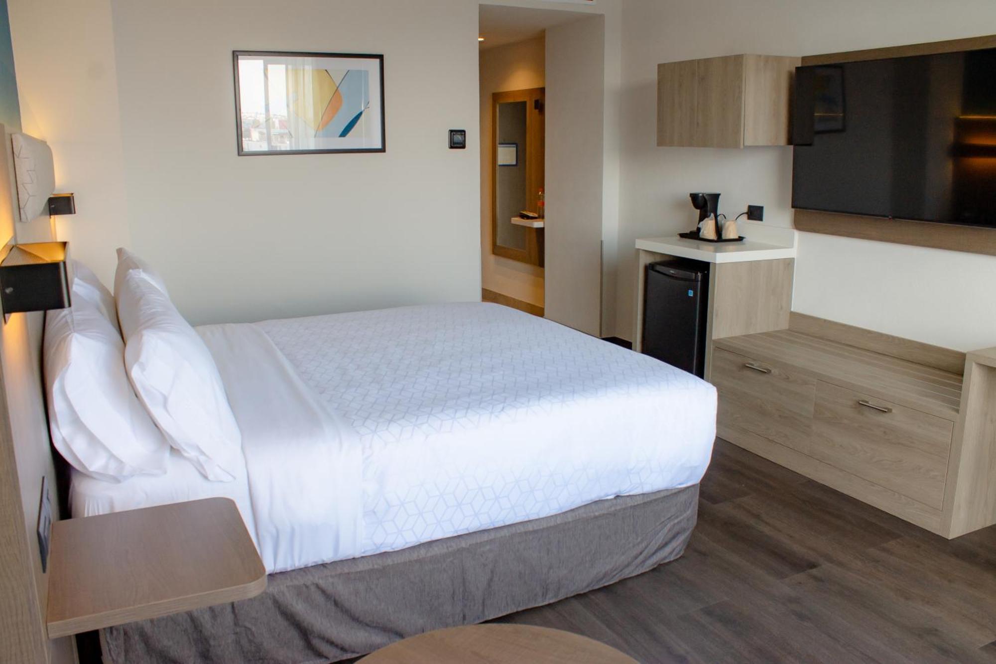Holiday Inn Express Guadalajara Expo By Ihg Zapopan Dış mekan fotoğraf