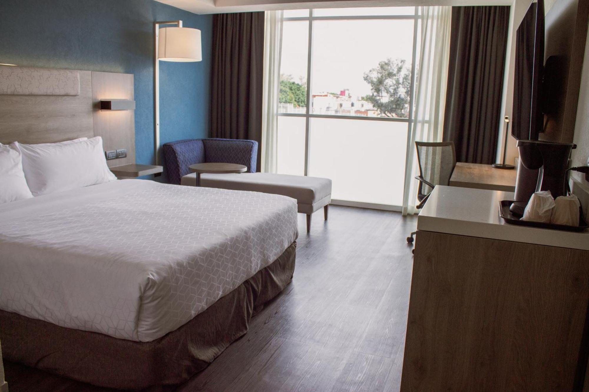 Holiday Inn Express Guadalajara Expo By Ihg Zapopan Dış mekan fotoğraf